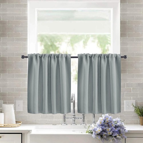 Short blackout curtain small - short,
