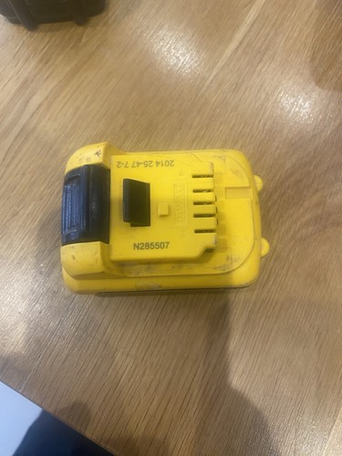 Dewalt dcb122 12v battery - dcb122,