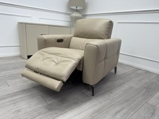 Furniture Village New York Power Recliner Armchair Cream Leather Power Headrest