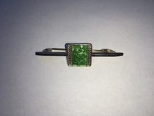 VINTAGE ST CHRISTOPHER SILVER&LIGHT GREEN GUILLOCHE ENAMEL BAR PIN BROOCH