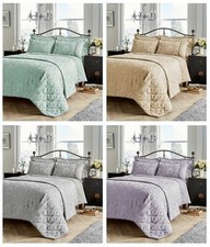 Luxury Savoy Bedspread Quilted