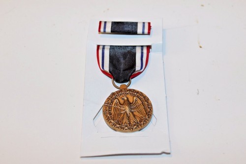 Prisoner war medal - us, with