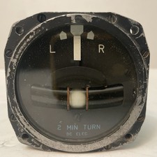 Vintage cessna min - min, turn