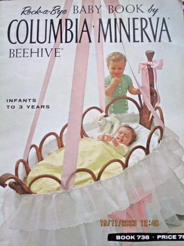 Vintage knitting pattern book - knitting,