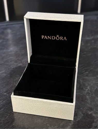 New pandora medium charm - pandora,