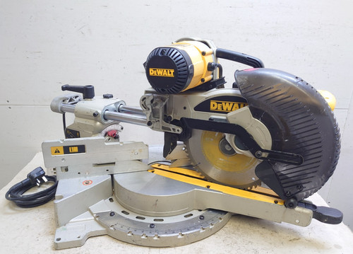 Dewalt dw717xps double bevel - dewalt,