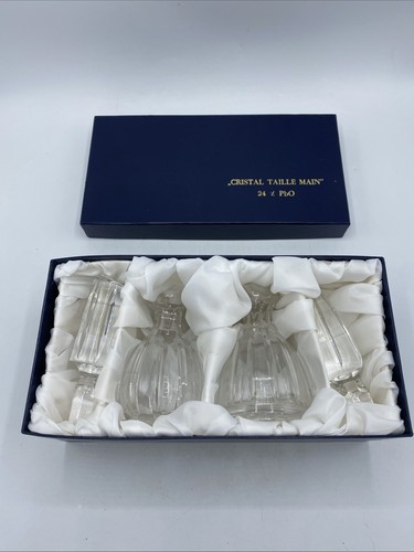 Small hand cut crystal glass - hand,