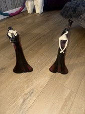 Set of Two tall 1930s inspired Porcelain Figurines - The Leonardo Collection