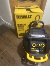 Dewalt DWV905H 38L H-Class Wet