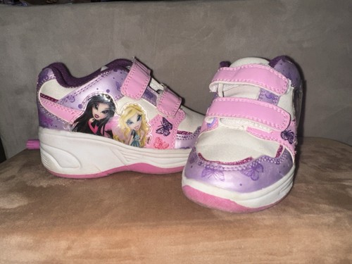 2000 official bratz roller - 2000’s,