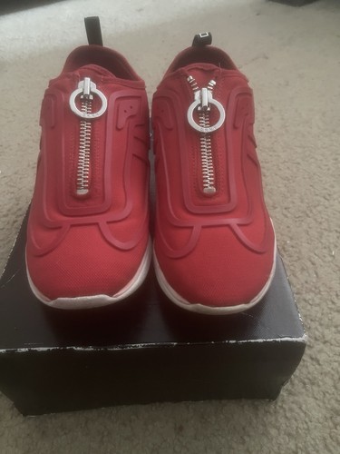 Dkny red zip - zip, low