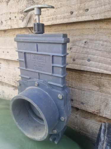 Valterra gate slide valve - 4",