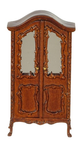 Dolls house victorian - dolls,