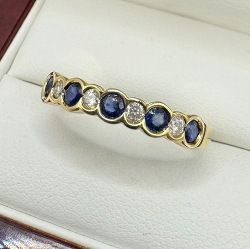 18ct gold sapphire - gold, diamond