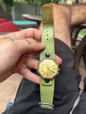 Vintage Old England Swiss Made