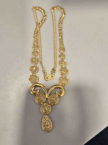 22ct solid fine yellow gold - 22ct,