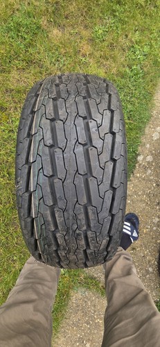 0 10 trailer tyre - 8.0-10,