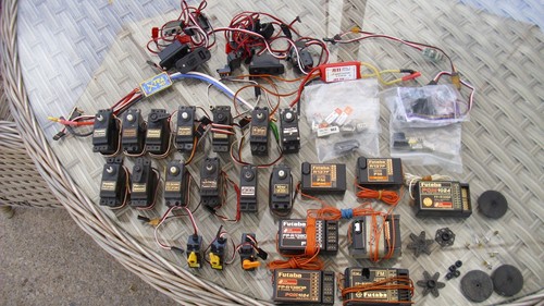 Vintage plane servos - r/c,