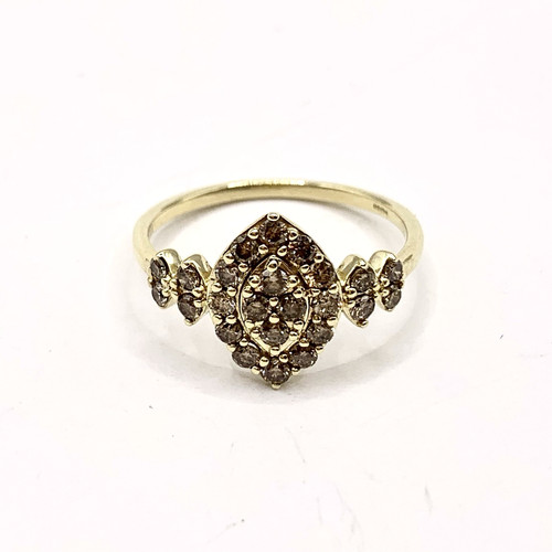 Champagne diamond 9ct - champagne,
