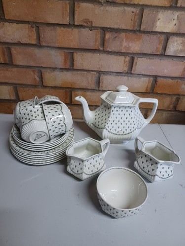 Adams ironstone meadowlands - adams,