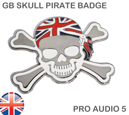 Skull bones pirate badge - &,
