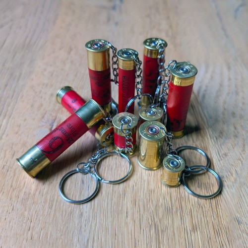 Shotgun cartridge keyring - shotgun,