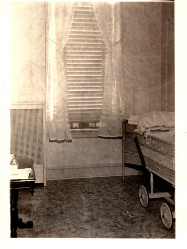 1937 wicker baby bassinet - 1937,
