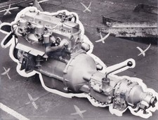 AUSTIN HEALEY ENGINE & GEARBOX, PHOTOGRAPH.