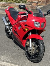 Honda, VFR 750 RC36