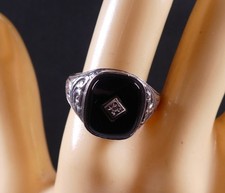 Vintage Gents Signet Ring Onyx