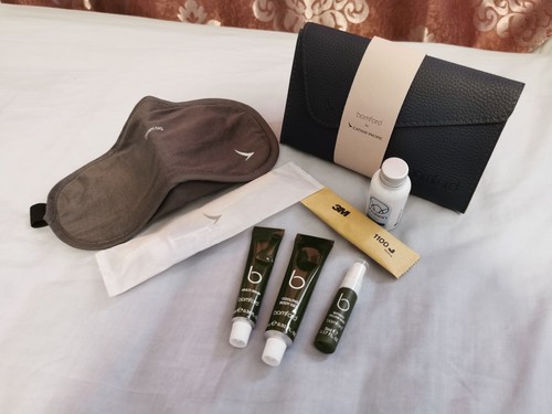 Cathay pacific amenity - cathay,