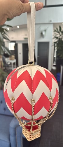 Kate spade novelty wristlet - kate,