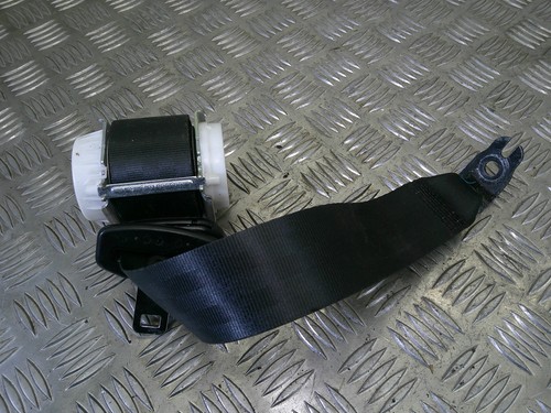 Ford fiesta zetec seat belt - seat,