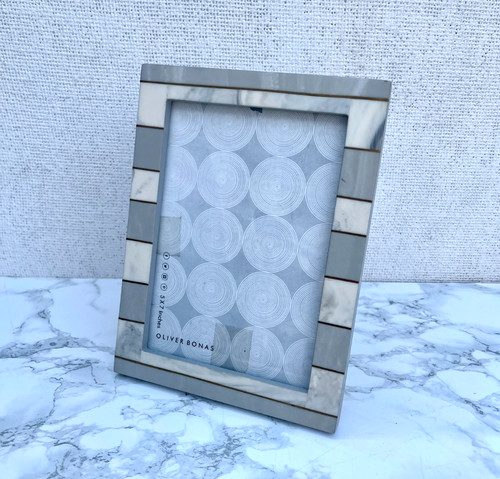 Oliver bonas picture - oliver, frame
