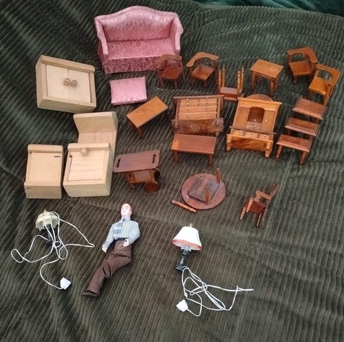 Vintage dollhouse furniture - dollhouse,