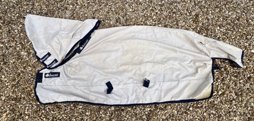Bnwt bucas sun shower - shower, turnout