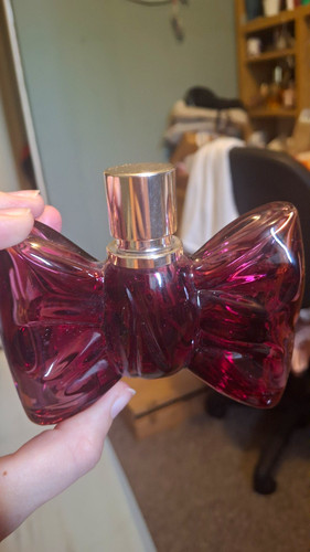 Purple bow shaped - bow-shaped, glass