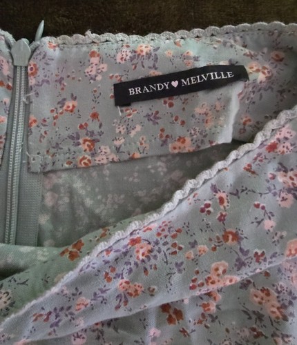 Brandy melville sage green - melville,