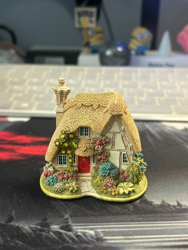 Sweetheart cottage lilliput - cottage,
