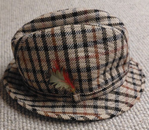 Vintage 1976 daks simpson - vintage,