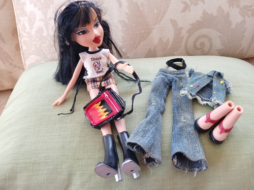 Vintage bratz style jade - bratz, it