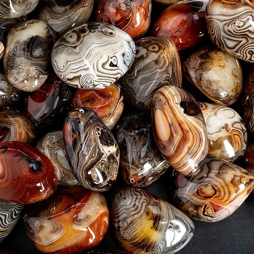 Natural sardonyx agate - agate, palm