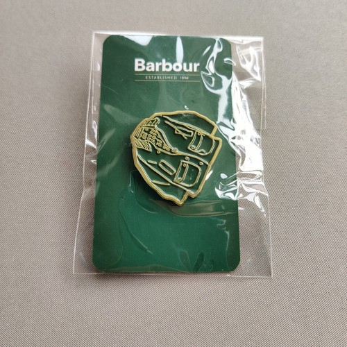 Barbour enamel lapel pin - barbour, ✔