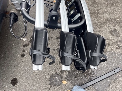 Three bike tow bar mounting - three,