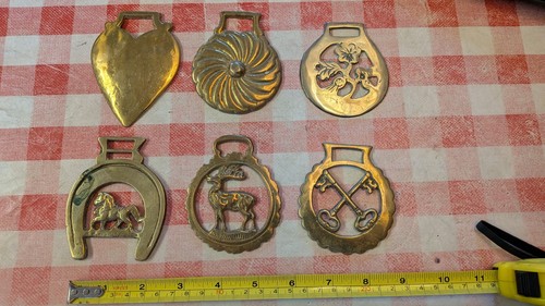 Horse brasses set 6 - brasses,,