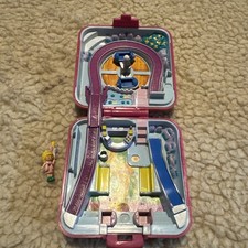 Vintage Polly Pocket World