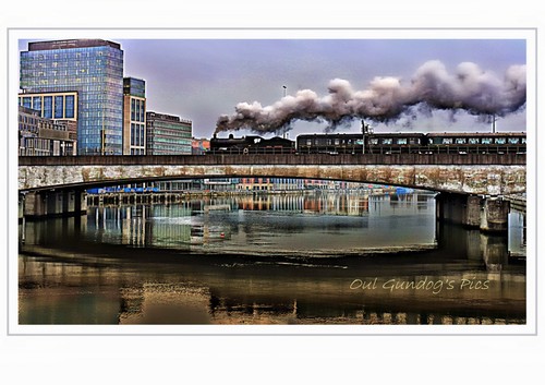 Santa express a4 art print - santa,