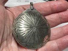 Jewellery Wonderful Vintage Navaho Hand Made Metal Alloy Pendant