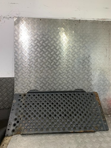 2010 iveco stralis metal step - iveco,