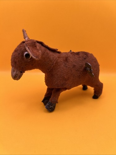 Vintage 1950 wind up - vintage, 1950's